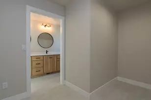 2041 Red Fox Ln, Kaukauna, WI 54130 - Photo 37