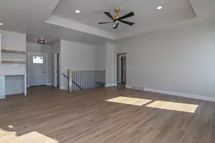 2041 Red Fox Ln, Kaukauna, WI 54130 - Photo 17