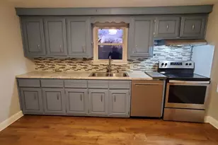 1405 S Walden Ave, Appleton, WI 54915 - Photo 7