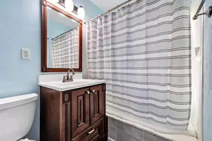 94 E North Water St, Algoma, WI 54201 - Photo 13