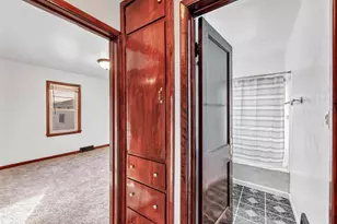 94 E North Water St, Algoma, WI 54201 - Photo 11