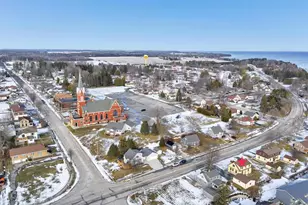 94 E North Water St, Algoma, WI 54201 - Photo 27