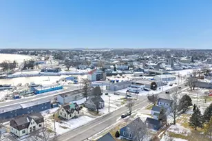 94 E North Water St, Algoma, WI 54201 - Photo 31