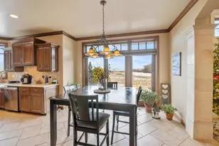 581 Royal Saint Pats Dr, Wrightstown, WI 54180 - Photo 15