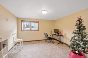 581 Royal Saint Pats Dr, Wrightstown, WI 54180 - Photo 49