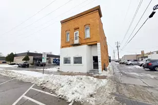 618 Bodart St, Green Bay, WI 54301 - Photo 1