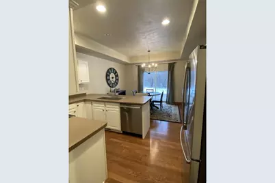 1713 Oak Hollow Lane, Neenah, WI 54956 - Photo 5