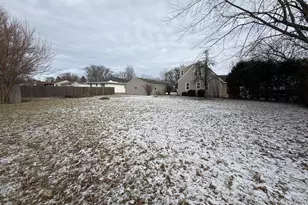 702 W 20th Ave, Oshkosh, WI 54902 - Photo 29