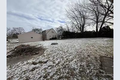 702 W 20th Avenue, Oshkosh, WI 54902 - Photo 31