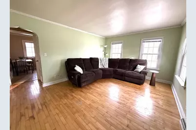 702 W 20th Avenue, Oshkosh, WI 54902 - Photo 9