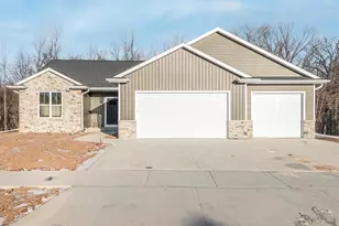 2564 N Stellita Cir, De Pere, WI 54115 - Photo 49