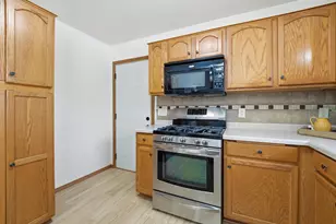 N9555 Chadbury Ln, Appleton, WI 54915 - Photo 11