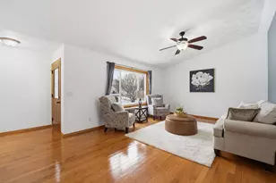 N9555 Chadbury Ln, Appleton, WI 54915 - Photo 3