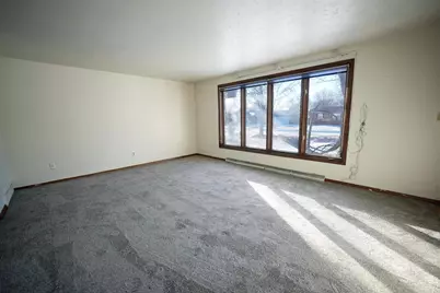 530 Lorraine Lane, Green Bay, WI 54311 - Photo 5