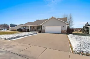 1105 Faversham Way, Green Bay, WI 54313 - Photo 57