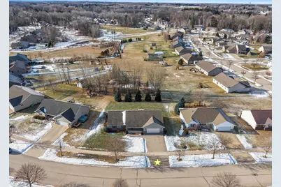 1105 Faversham Way, Green Bay, WI 54313 - Photo 43