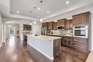 210 N Bedford Rd, Green Bay, WI 54311 - Photo 9