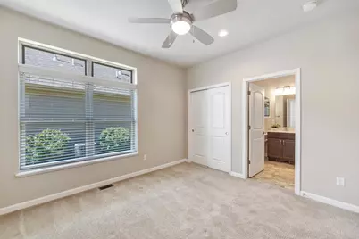 210 N Bedford Road, Green Bay, WI 54311 - Photo 29