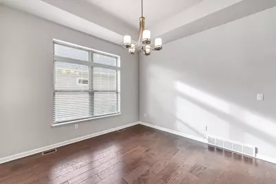 210 N Bedford Road, Green Bay, WI 54311 - Photo 11