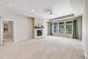 210 N Bedford Rd, Green Bay, WI 54311 - Photo 9