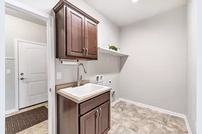 210 N Bedford Road, Green Bay, WI 54311 - Photo 33