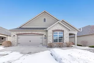 210 N Bedford Rd, Green Bay, WI 54311 - Photo 37