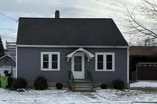 139 School St, Chilton, WI 53014 - Photo 1