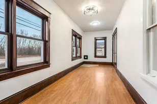 1721 W Main St, Little Chute, WI 54911 - Photo 9