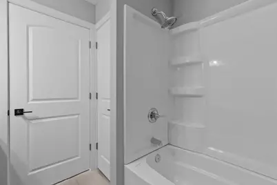 2457 Blake Court, Oshkosh, WI 54904 - Photo 19