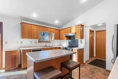 N349 Fieldside Lane, Appleton, WI 54915 - Photo 5