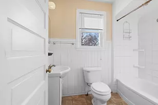 425 E Summer St, Appleton, WI 54911 - Photo 17