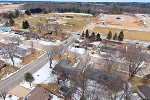 828 Robin Ln, Shawano, WI 54166 - Photo 57