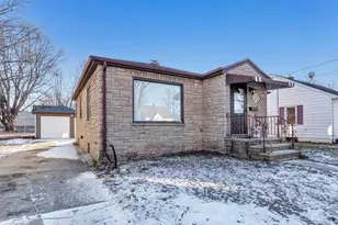 1530 Smith St, Green Bay, WI 54302 - Photo 1