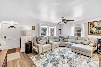 1530 Smith Street, Green Bay, WI 54302 - Photo 5