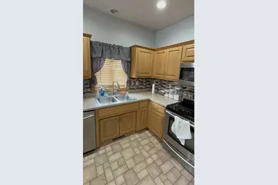 215 Theunis Drive, Wrightstown, WI 54180 - Photo 5