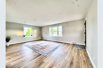 310 W Ryan Street, Brillion, WI 54110 - Photo 3