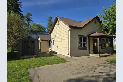 231 E Center Street, Shawano, WI 54166 - Photo 17