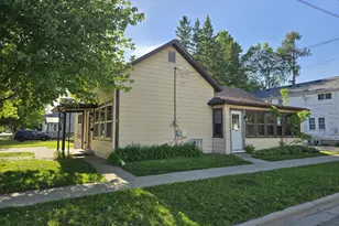 231 E Center St, Shawano, WI 54166 - Photo 19