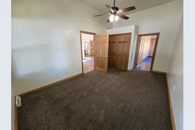 231 E Center Street, Shawano, WI 54166 - Photo 7