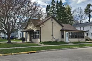 231 Center St, Shawano, WI 54166 - Photo 11