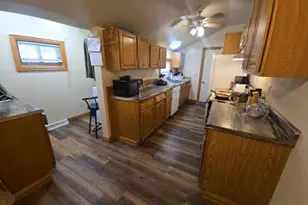 231 E Center St, Shawano, WI 54166 - Photo 3