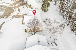 1112 Oriole Dr, Kaukauna, WI 54130 - Photo 5