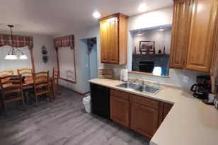 7585 Meadow Ridge Rd, Egg Harbor, WI 54209 - Photo 7