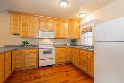 1424 E College Avenue, Appleton, WI 54915 - Photo 7