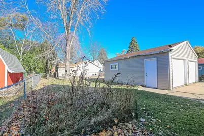 1424 E College Avenue, Appleton, WI 54915 - Photo 23