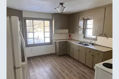 720 E Fulton Street, Waupaca, WI 54981 - Photo 11