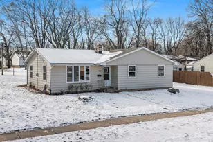 621 W 7th St, Kaukauna, WI 54130 - Photo 31