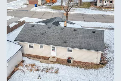 621 W 7th Street, Kaukauna, WI 54130 - Photo 33