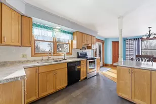 5987 County Rd E, Omro, WI 54963 - Photo 7