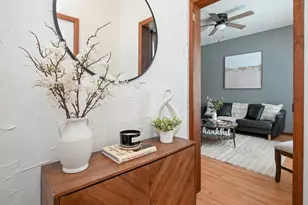 1129 S Chestnut Ave, Green Bay, WI 54304 - Photo 3